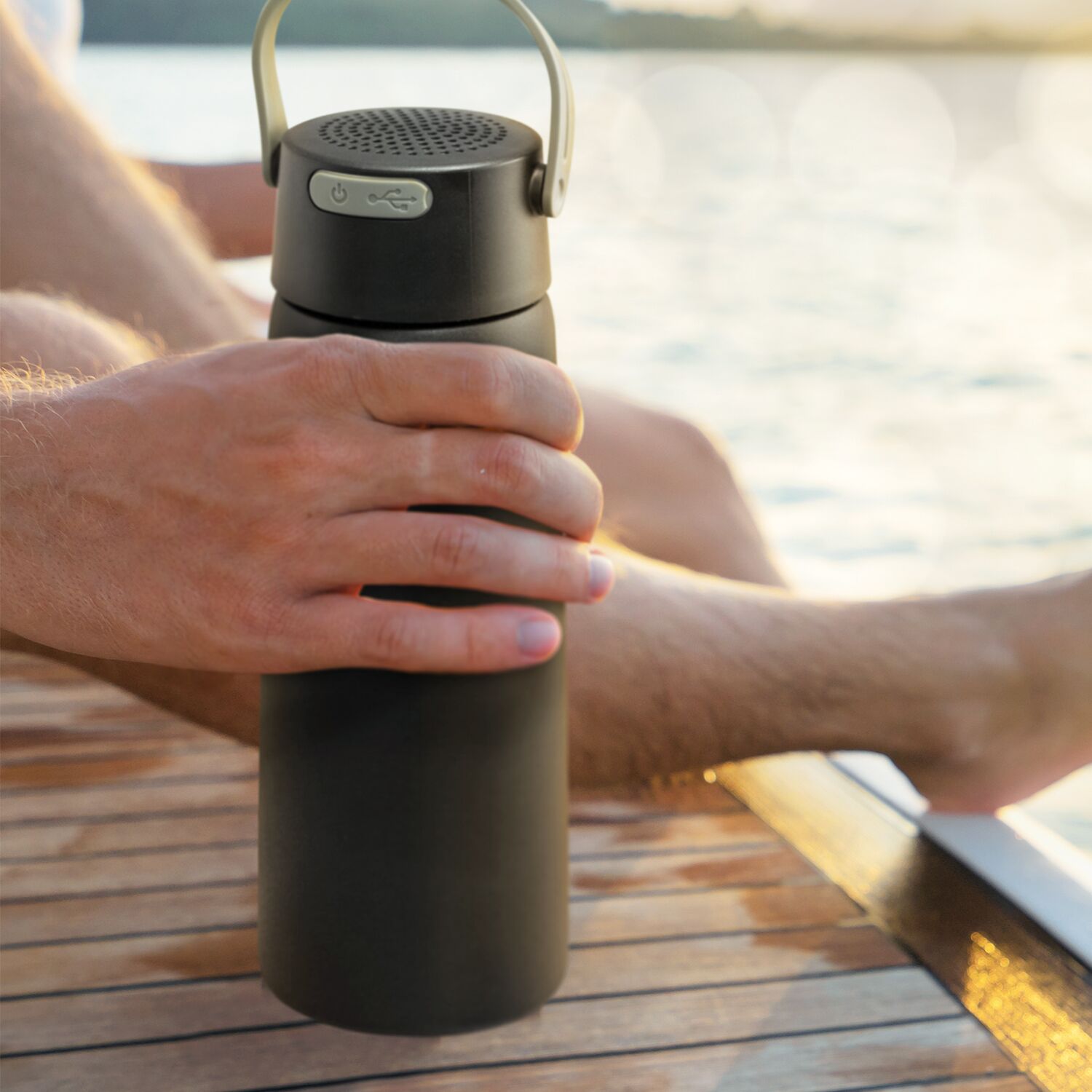 116764 Bluetooth Speaker Vacuum Bottle - Image 4